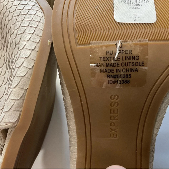 Express Womens Shoes Size 10 Open Toe Sandals Tan - Picture 11 of 11